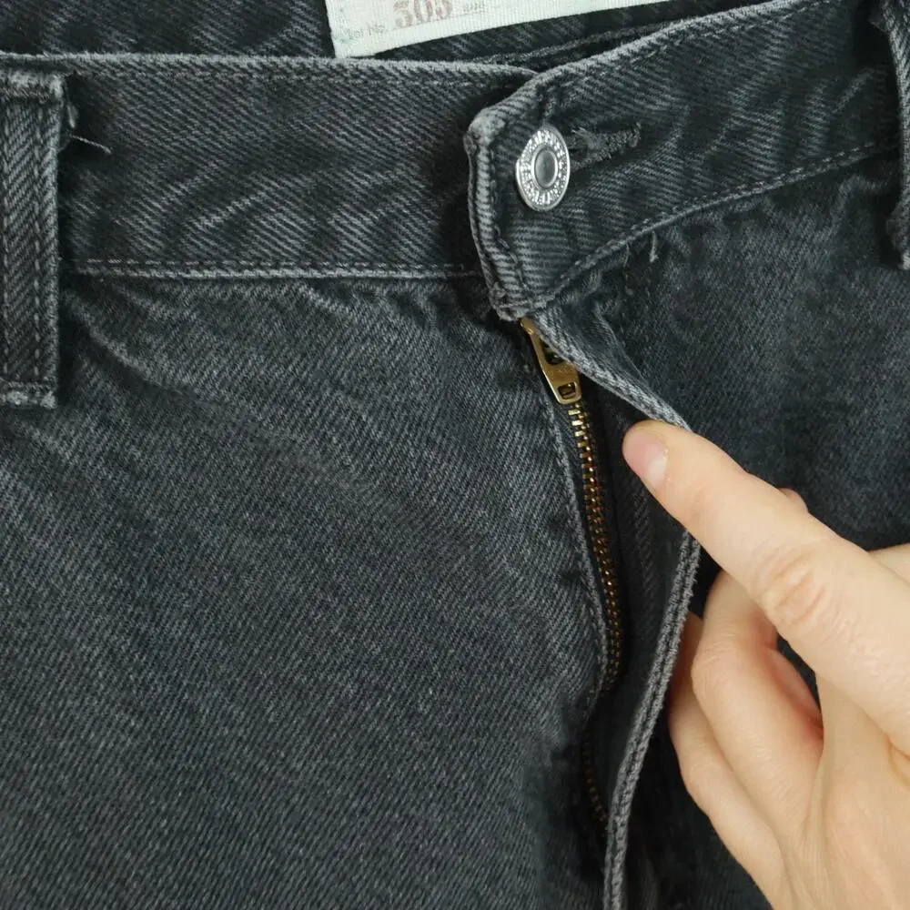 Vintage Levis 505 Jeans Black 36 x 30 Y2K Regular Fit Straight Leg Mexico Grunge